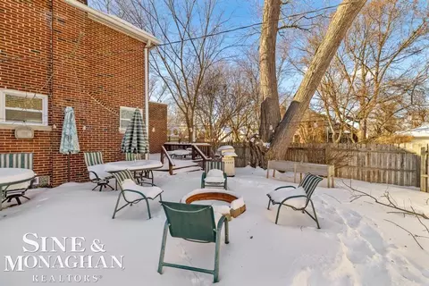 Exterior - 1264 Bishop, Grosse Pointe Park, MI 48230 photo 6 of 12