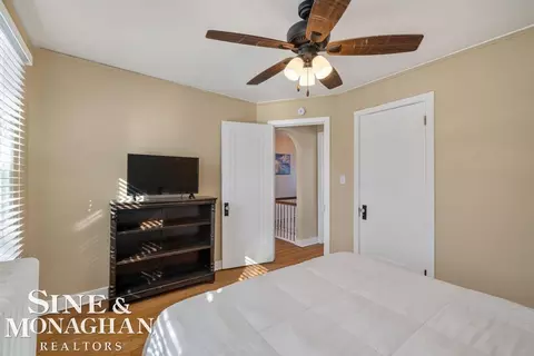 Bedroom - 1264 Bishop, Grosse Pointe Park, MI 48230 photo 4 of 5