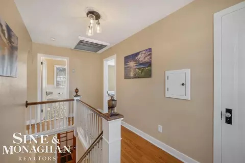 Entry Way - 1264 Bishop, Grosse Pointe Park, MI 48230 photo 6 of 10