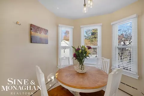 Dining - 1264 Bishop, Grosse Pointe Park, MI 48230 photo 4 of 4
