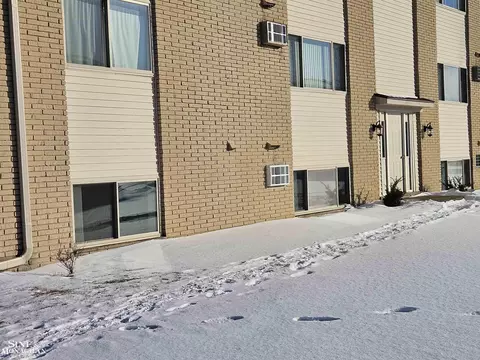 1875 Michigan #F61, Marysville, MI 48040