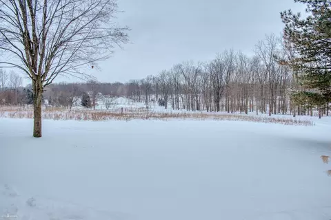 Exterior - 2850 Lyons, Owosso, MI 48867 photo 9 of 12