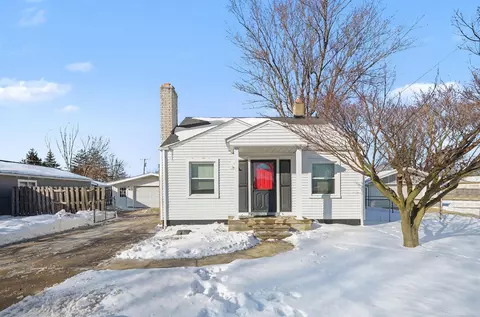 28925 Rosebriar, Saint Clair Shores, MI 48081