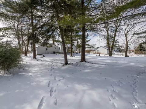 Exterior - 5400 E Albain, Monroe, MI 48161 photo 3 of 8