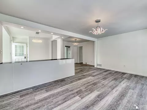 Living - 5400 E Albain, Monroe, MI 48161 photo 3 of 4