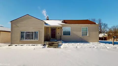 26671 Belleair, Roseville, MI 48066