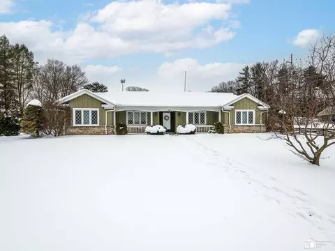 4179 Sheffield, Lambertville, MI 48144