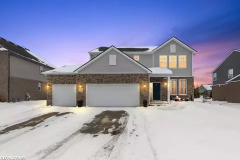 55543 Hogan, Macomb, MI 48042