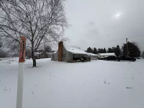 3493 Pine Riv, Standish, MI 48658