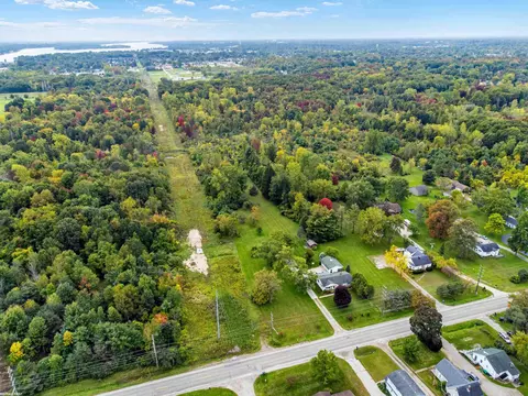 3605 Ravenswood, Marysville, MI 48040