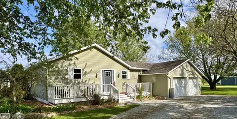 15687 Norman, Yale, MI 48097