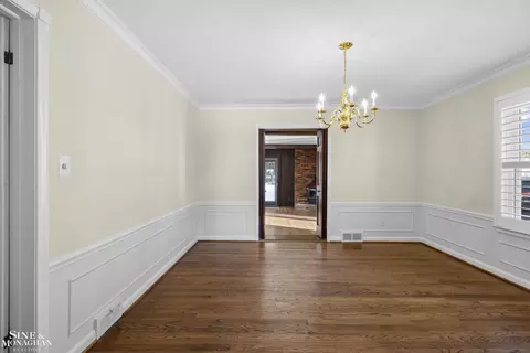 419 Maison, Grosse Pointe Farms, MI 48236 photo 11