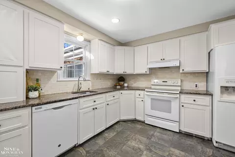 419 Maison, Grosse Pointe Farms, MI 48236 photo 8