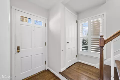 419 Maison, Grosse Pointe Farms, MI 48236 photo 3