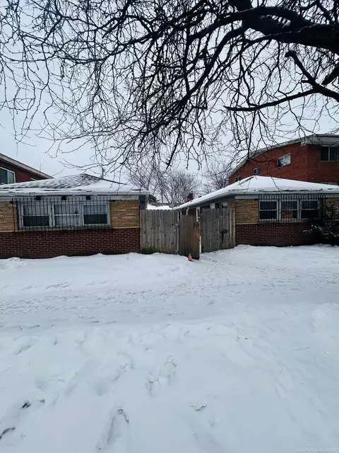 13521 E Mcnichols, Detroit, MI 48205