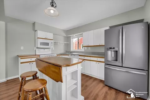 9255 Syracuse, Taylor, MI 48180 photo 7