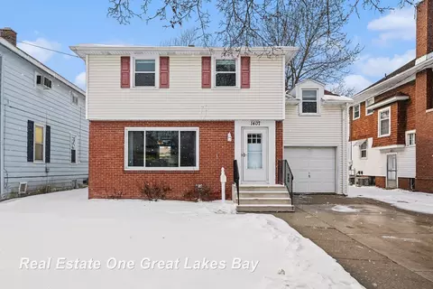 1407 Bay, Saginaw, MI 48602
