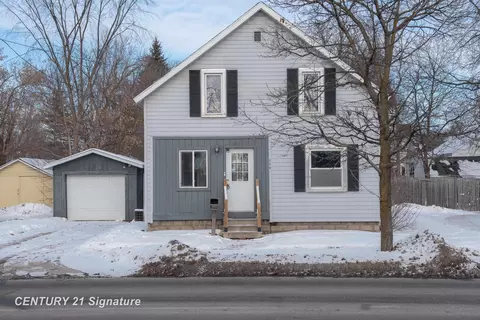 208 W Indian, Midland, MI 48640