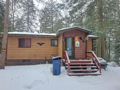 6761 Woodridge, Lake, MI 48632