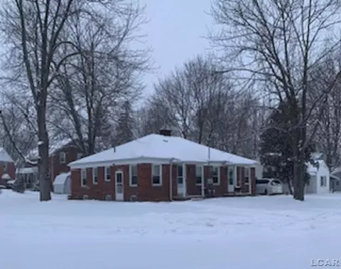 551 553 Northwestern, Adrian, MI 49221