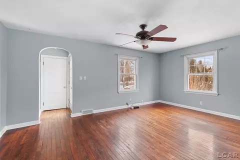 Living - 706 N Evans, Tecumseh, MI 49286 photo 1 of 2