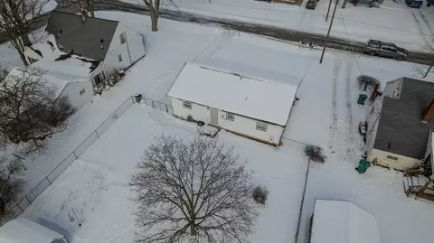 View/Area - 205 W 4th, Gladwin, MI 48624 photo 5 of 8