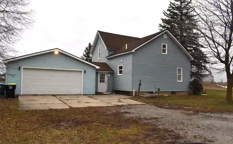 1625 Hilts, Gladwin, MI 48624 photo 2
