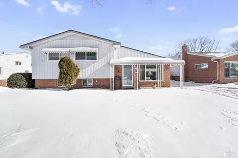 3125 Patton, Trenton, MI 48183