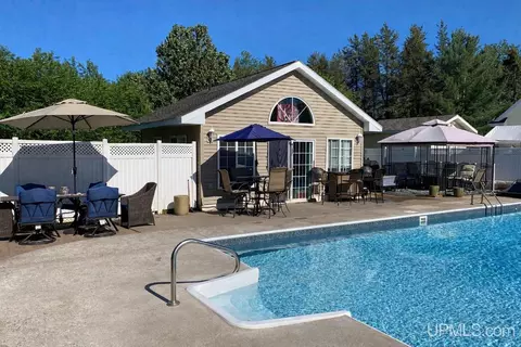 Exterior - 235 Balsam, Ishpeming, MI 49849 photo 4 of 8