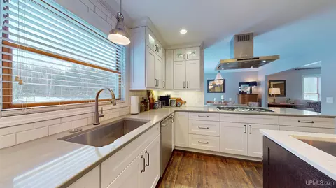 Kitchen - 235 Balsam, Ishpeming, MI 49849 photo 6 of 9