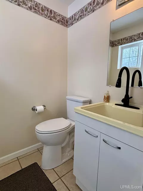 Bath - 235 Balsam, Ishpeming, MI 49849 photo 7 of 8