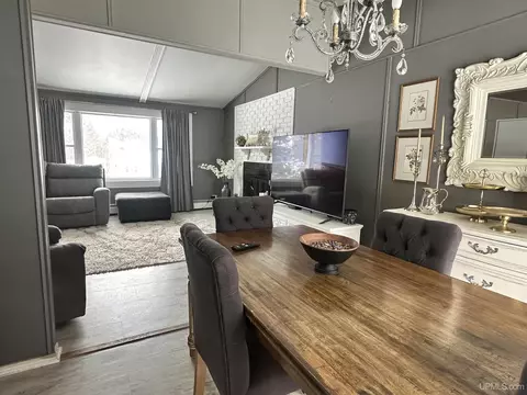 Dining - 18 Partridge, Ishpeming, MI 49849 photo 1 of 2