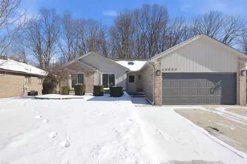 46602 Meadowview, Shelby Township, MI 48317