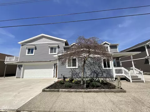 7846 Stark, Clay, MI 48001