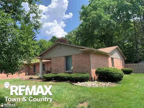 Exterior - 1260 Springborrow, Flint, MI 48532 photo 4 of 4