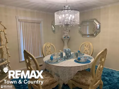 Dining - 1260 Springborrow, Flint, MI 48532 photo 3 of 3