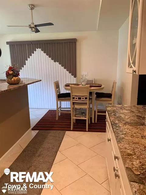 Kitchen - 1260 Springborrow, Flint, MI 48532 photo 7 of 8