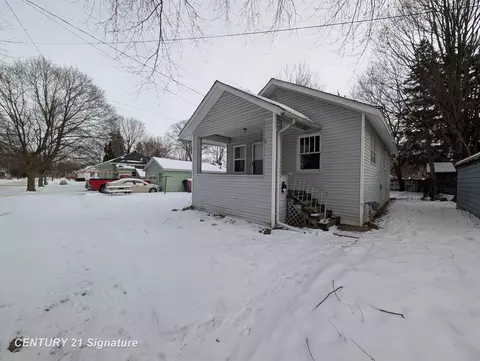 1315 Cronk, Saginaw, MI 48602