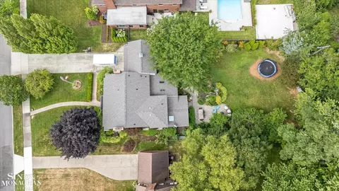 View/Area - 552 Middlesex, Grosse Pointe Park, MI 48230 photo 3 of 5