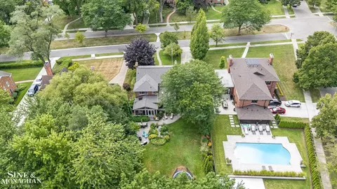 View/Area - 552 Middlesex, Grosse Pointe Park, MI 48230 photo 2 of 5