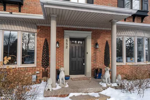 Exterior - 552 Middlesex, Grosse Pointe Park, MI 48230 photo 9 of 10