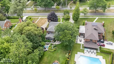 View/Area - 552 Middlesex, Grosse Pointe Park, MI 48230 photo 1 of 5