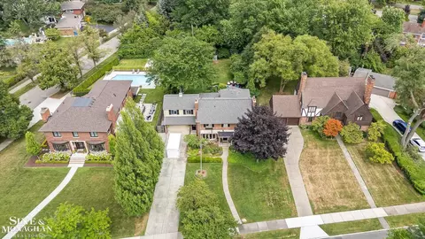 View/Area - 552 Middlesex, Grosse Pointe Park, MI 48230 photo 4 of 5