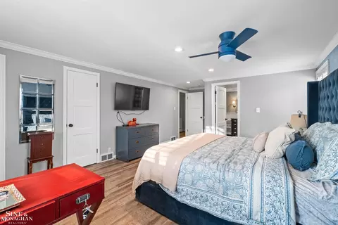 Bedroom - 552 Middlesex, Grosse Pointe Park, MI 48230 photo 2 of 2