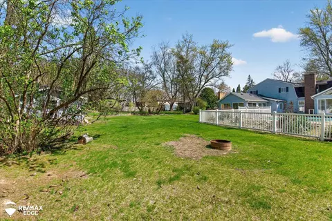 Exterior - 8454 Wesley, Flushing, MI 48433 photo 20 of 21