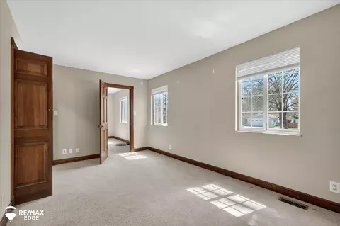 Bedroom - 8454 Wesley, Flushing, MI 48433 photo 5 of 9