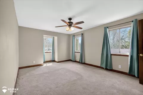 Bedroom - 8454 Wesley, Flushing, MI 48433 photo 8 of 9