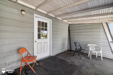 Exterior - 8454 Wesley, Flushing, MI 48433 photo 9 of 21
