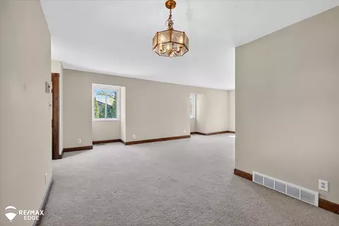 Living - 8454 Wesley, Flushing, MI 48433 photo 7 of 7