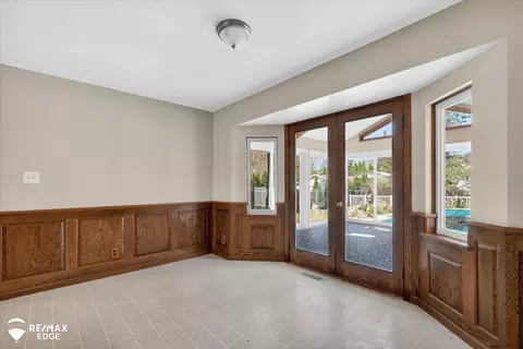Entry Way - 8454 Wesley, Flushing, MI 48433 photo 2 of 4